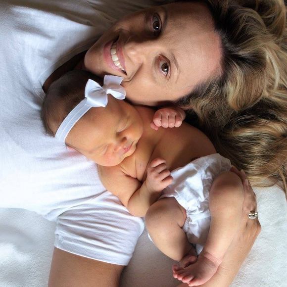 Meet your Posher, Leslie - Picture 1 of 1